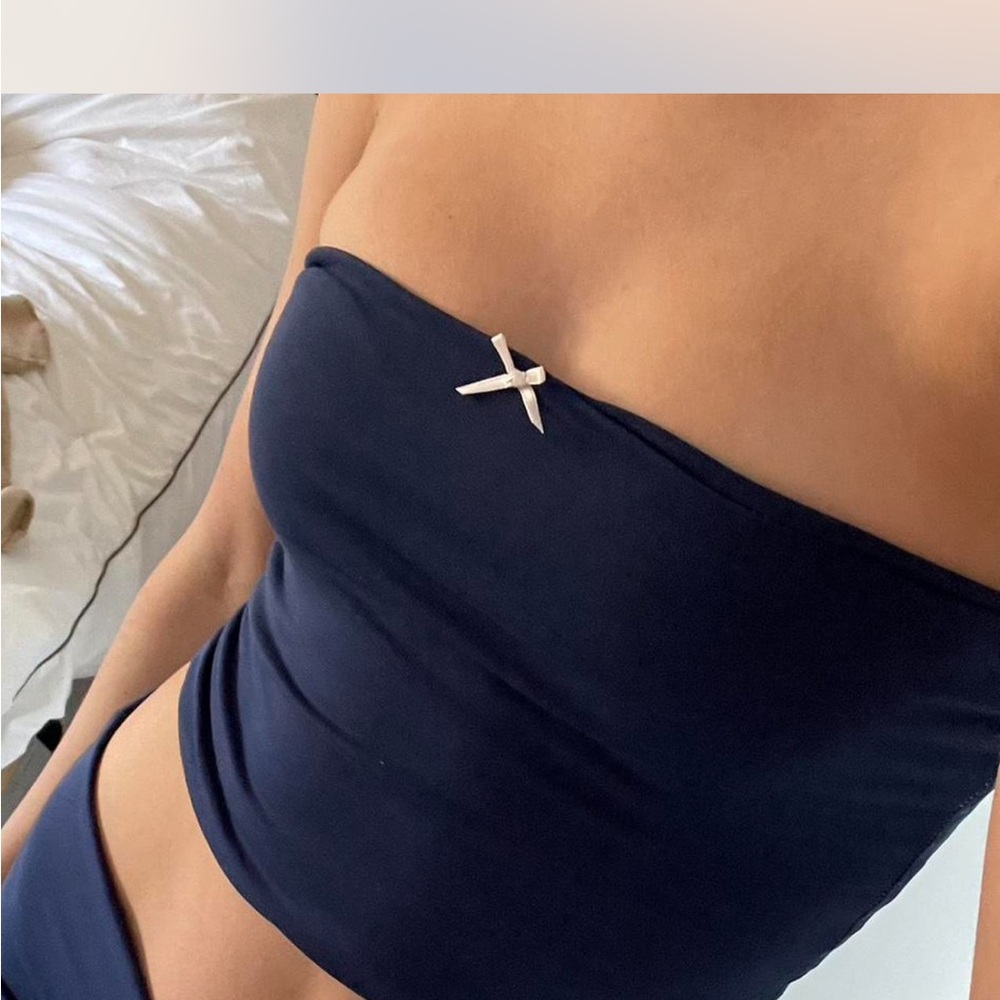Navy Blue Strapless Top with Bow Accent